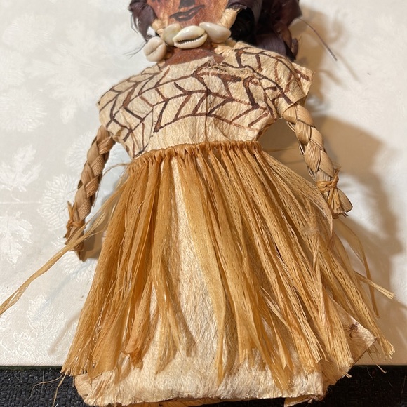 Vintage Primitive Hand Woven Folk Art Doll: Polynesian - Picture 4 of 5